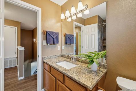 146 Village Path Castroville TX 78009