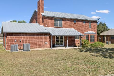146 Village Path Castroville TX 78009