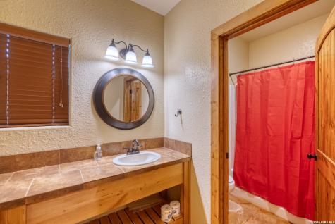 900 Tierra Linda Concan TX 78838