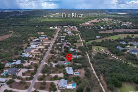 900 Tierra Linda Concan TX 78838