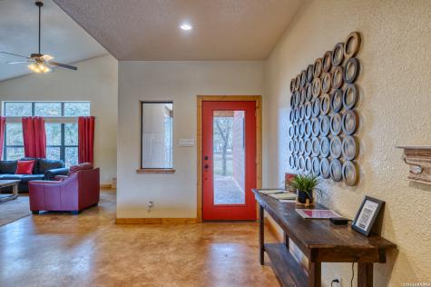 900 Tierra Linda Concan TX 78838