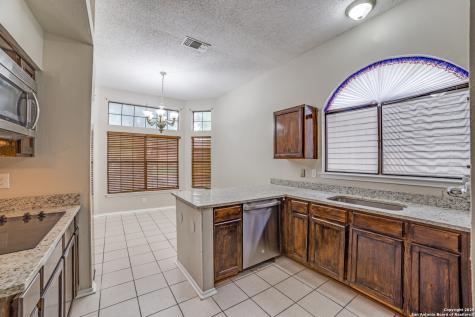 10210 Apricot Field San Antonio TX 78245