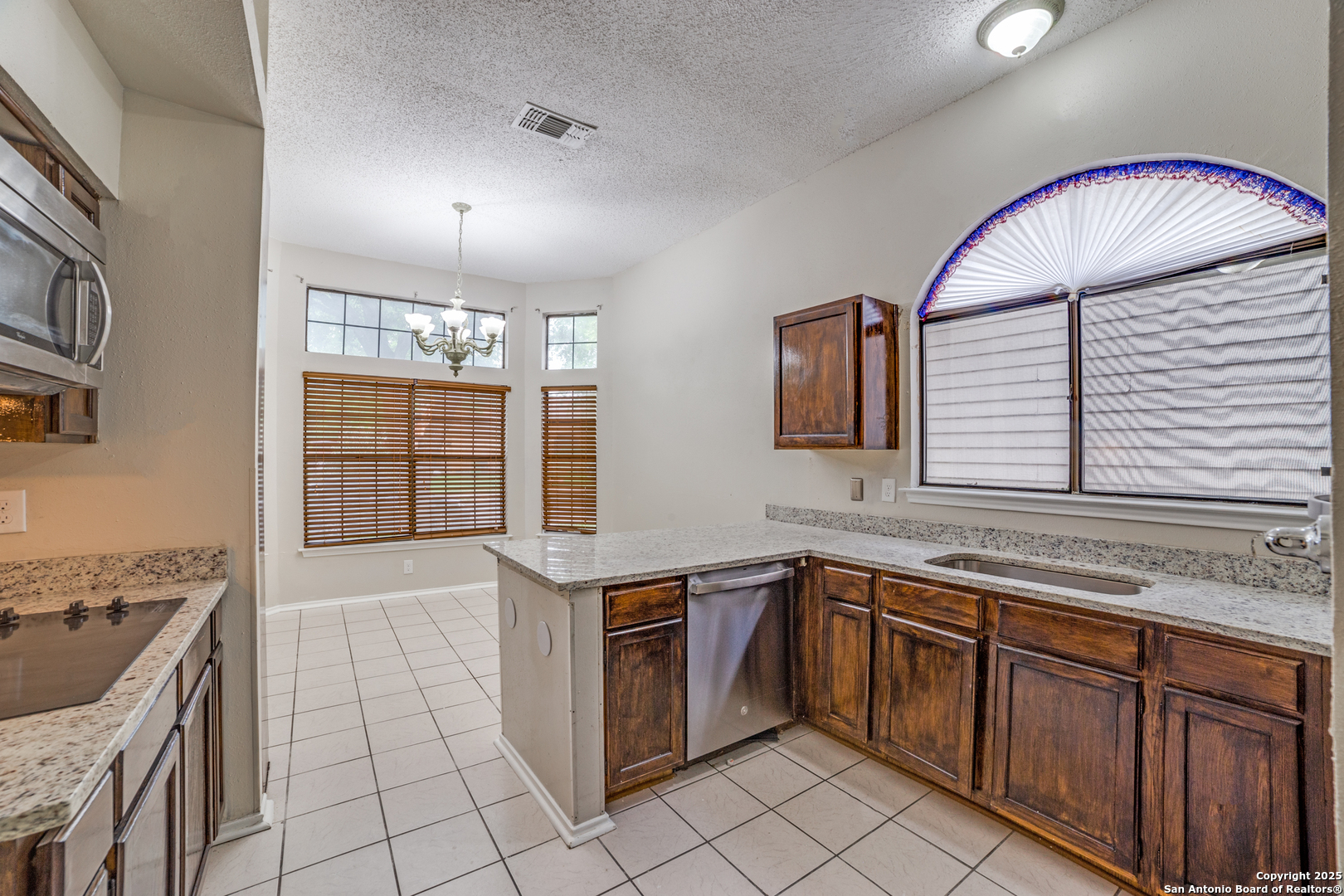 10210 Apricot Field San Antonio TX 78245