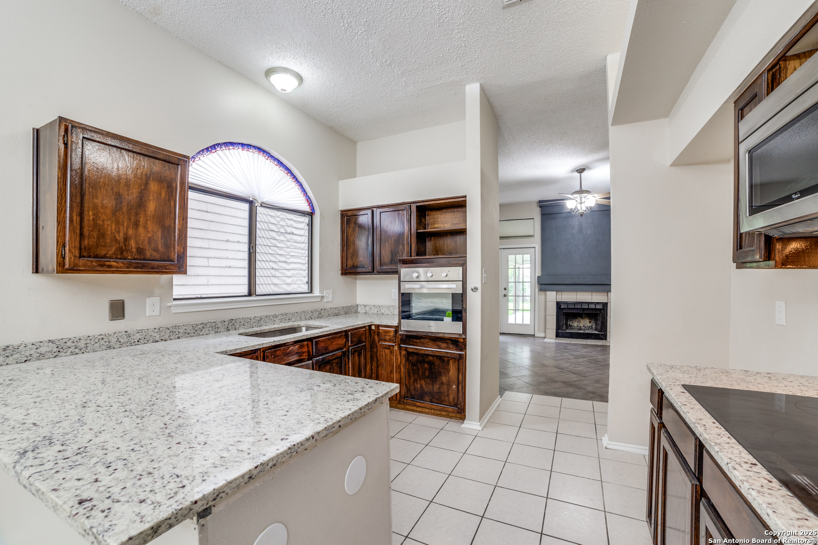 10210 Apricot Field San Antonio TX 78245