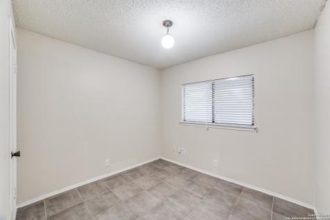 10210 Apricot Field San Antonio TX 78245