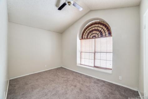 10210 Apricot Field San Antonio TX 78245