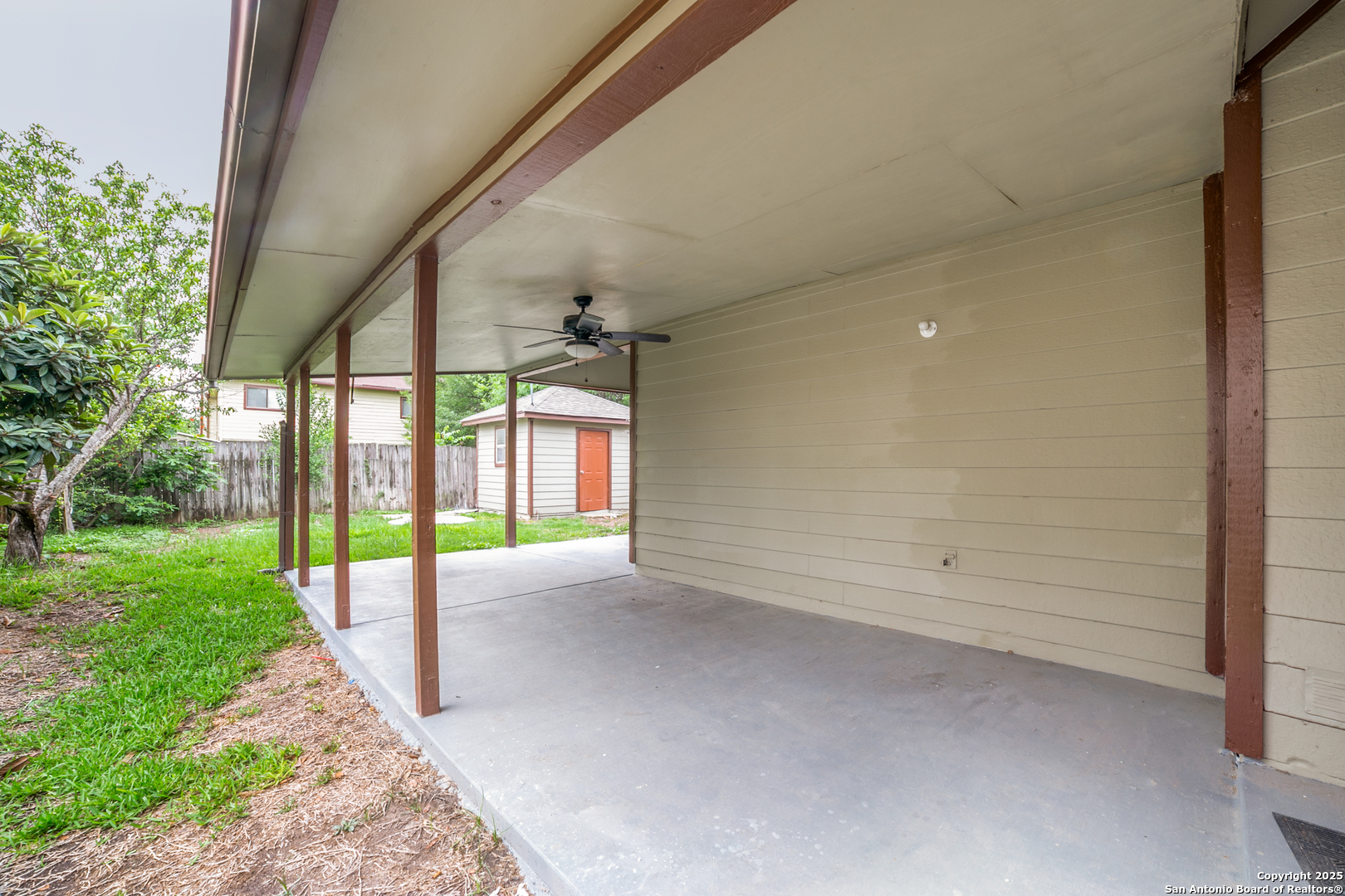 10210 Apricot Field San Antonio TX 78245