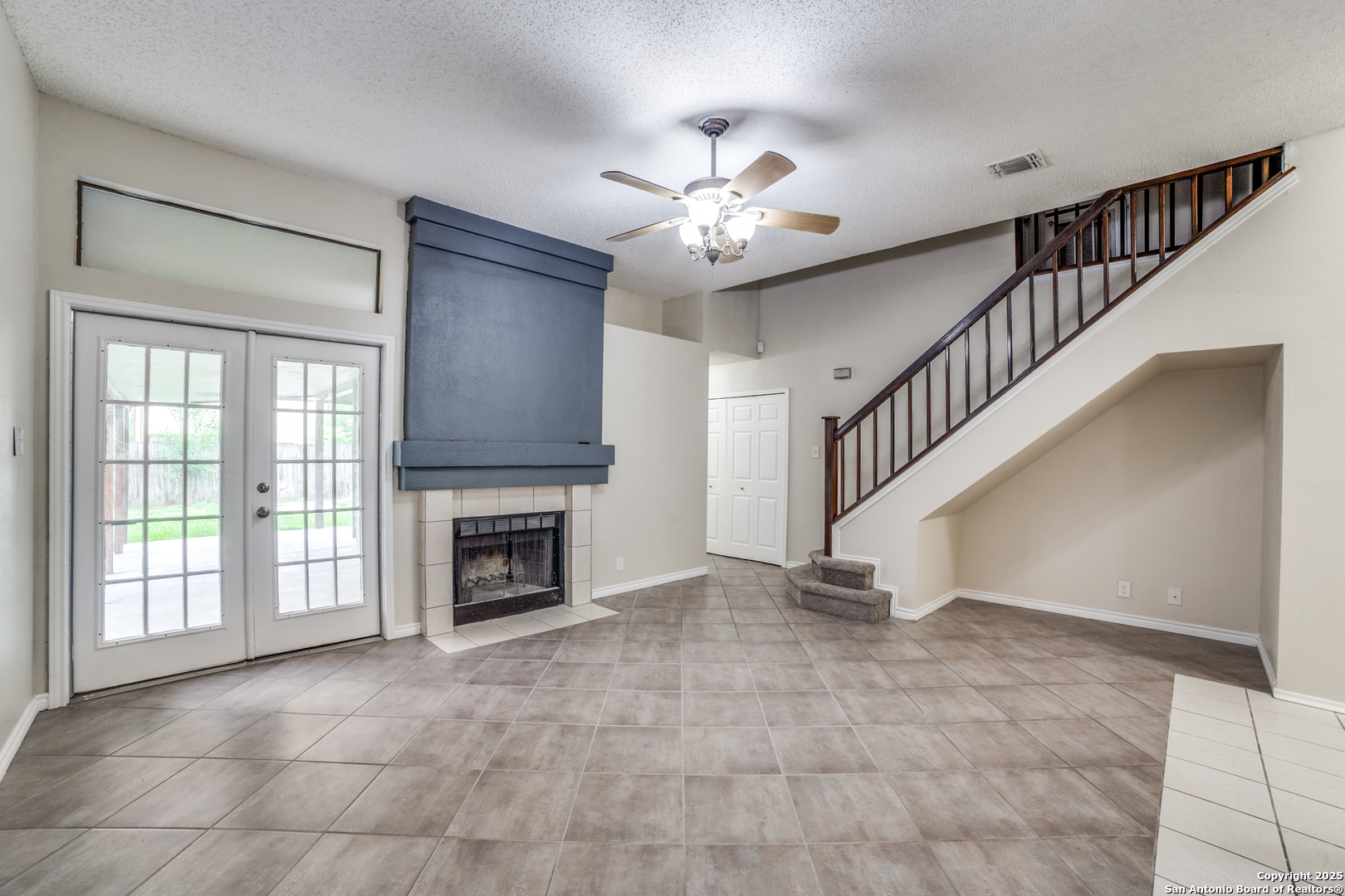 10210 Apricot Field San Antonio TX 78245