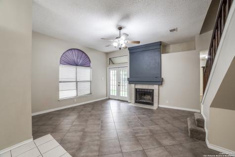 10210 Apricot Field San Antonio TX 78245