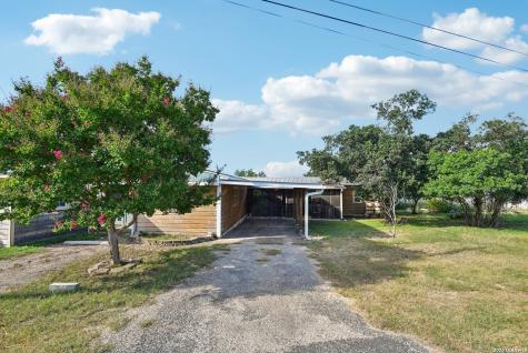 780 Mountain Drive Kerrville TX 78028
