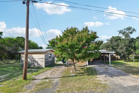 780 Mountain Drive Kerrville TX 78028