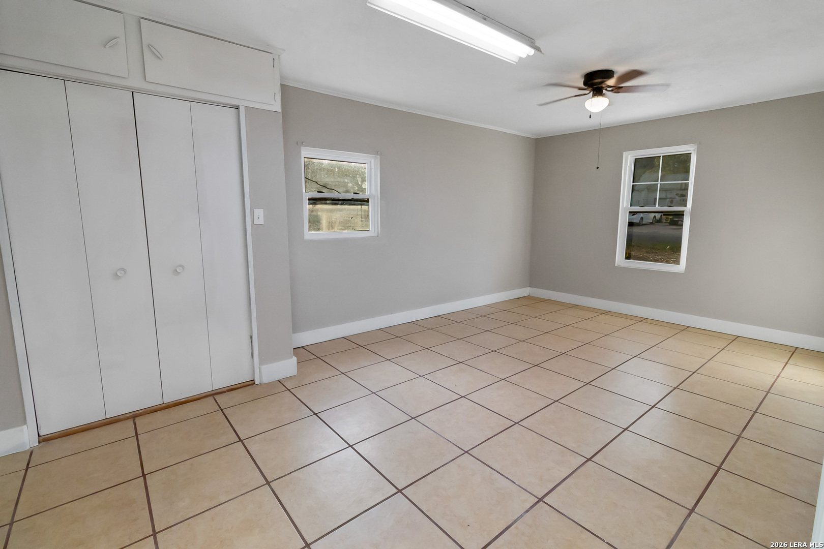 612 E Hutchinson Street Beeville TX 78102