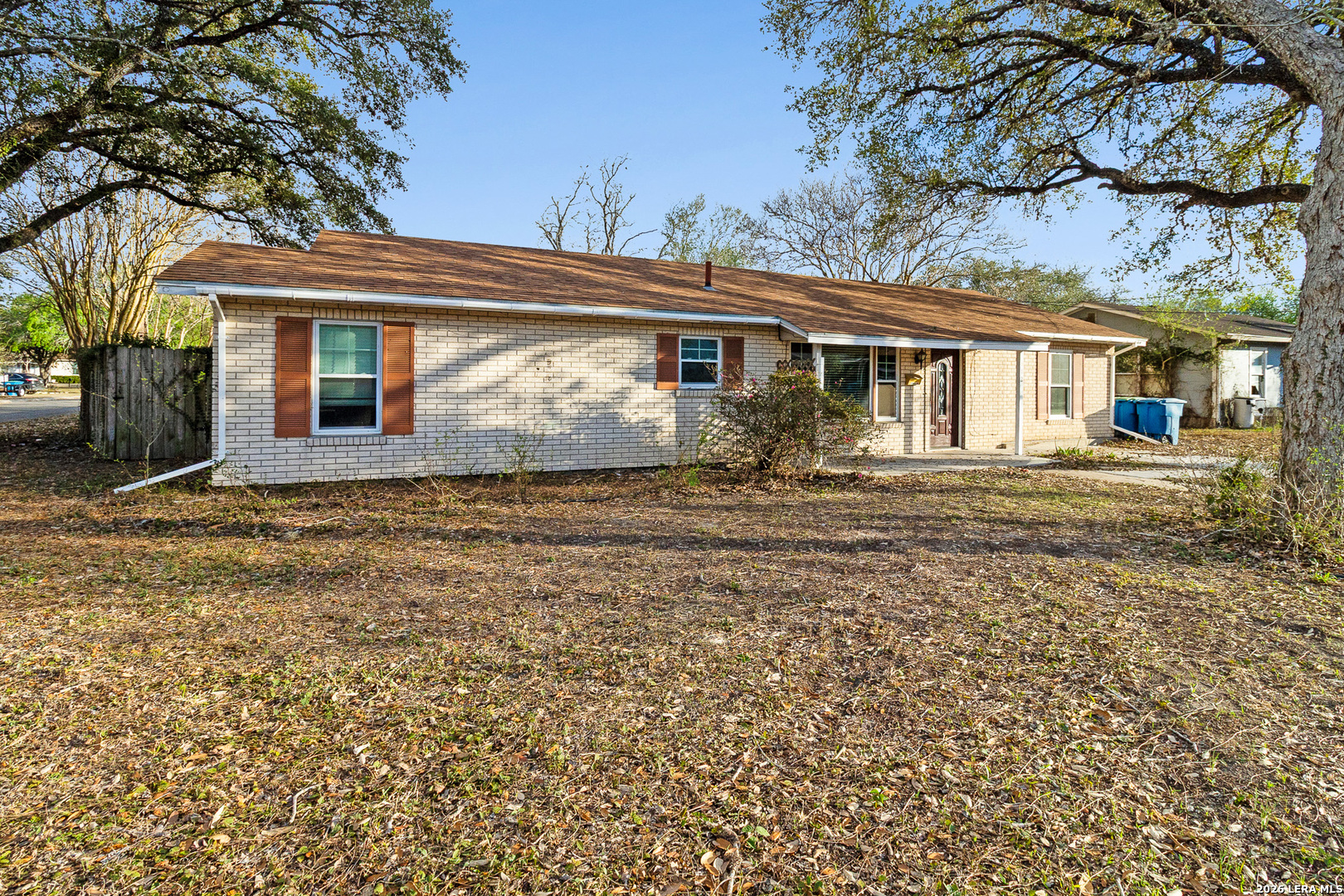 612 E Hutchinson Street Beeville TX 78102
