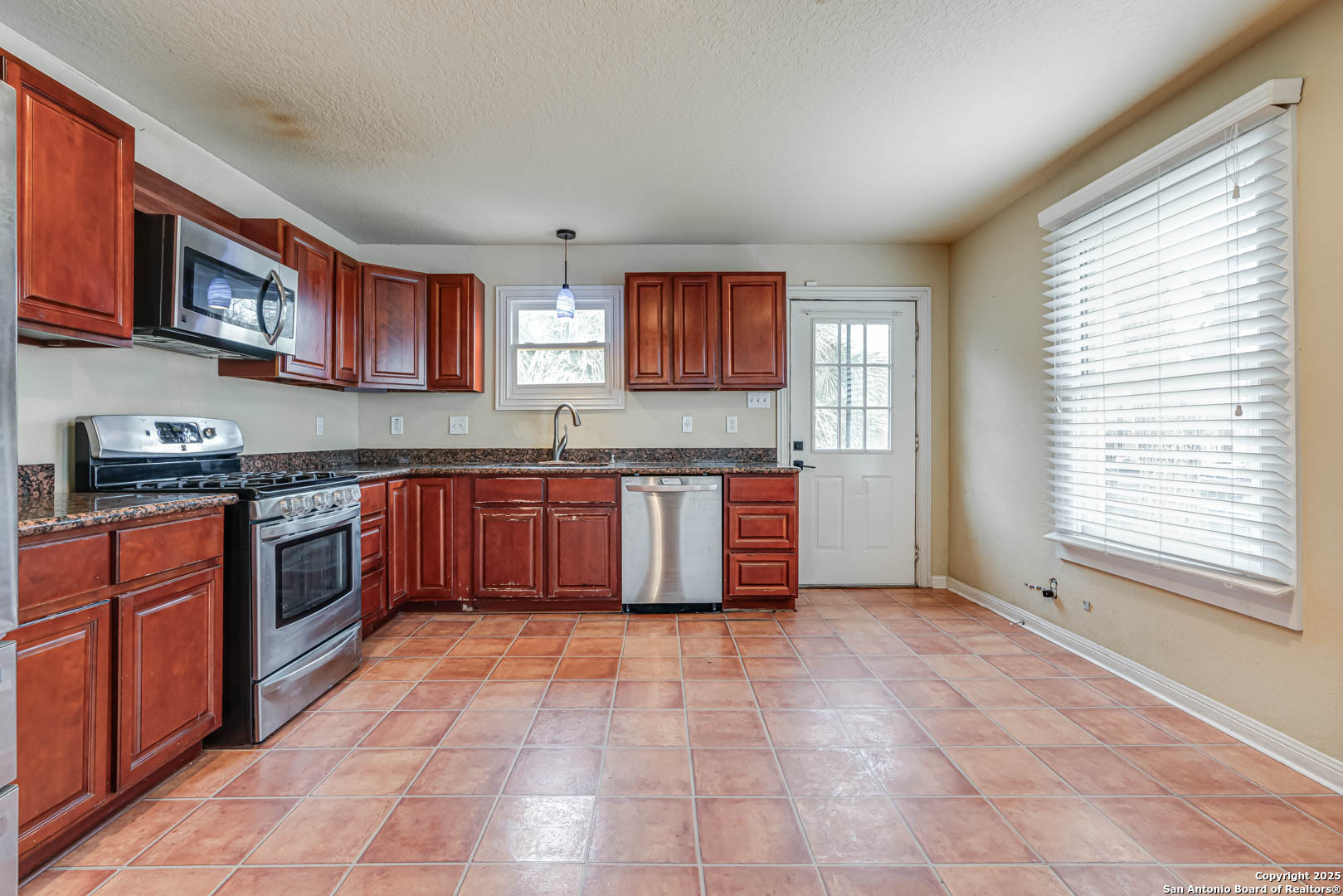 127 Vance Street San Antonio TX 78210