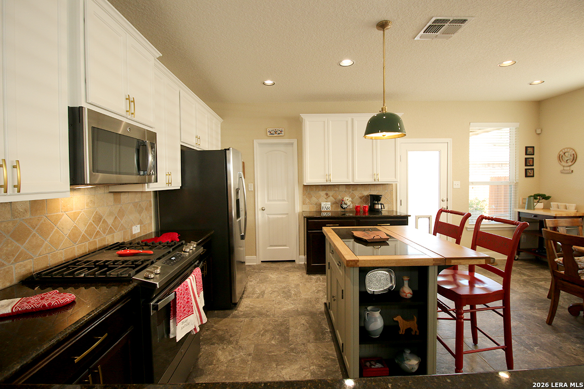 5947 Akin Place San Antonio TX 78261