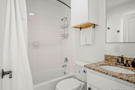 2120 S 11th Port Aransas TX 78373
