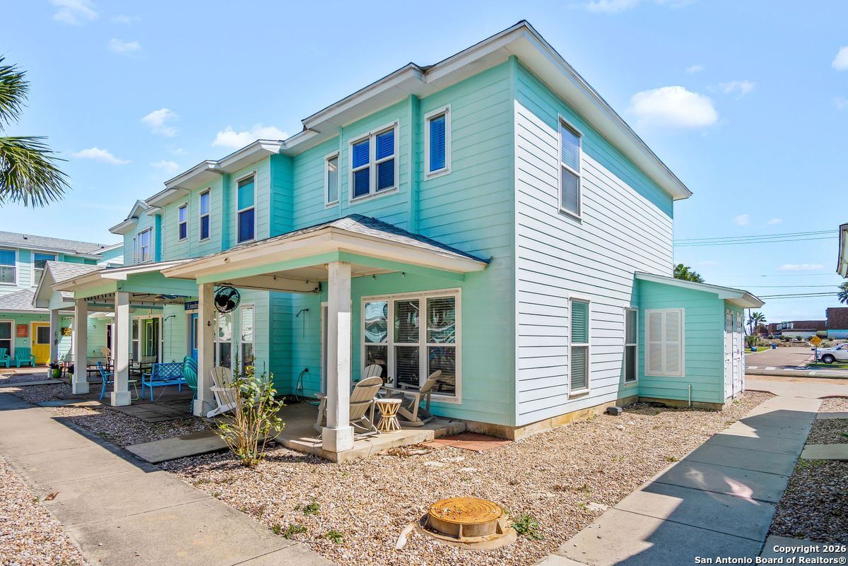 2120 S 11th Port Aransas TX 78373