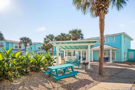 2120 S 11th Port Aransas TX 78373