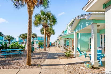 2120 S 11th Port Aransas TX 78373
