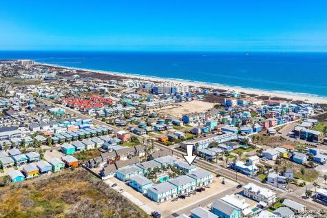 2120 S 11th Port Aransas TX 78373