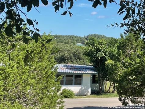 1045 Sequoia Canyon Lake TX 78133