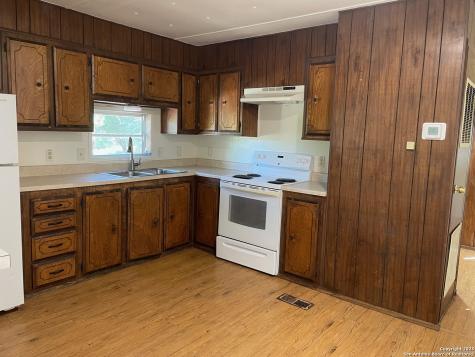 1045 Sequoia Canyon Lake TX 78133