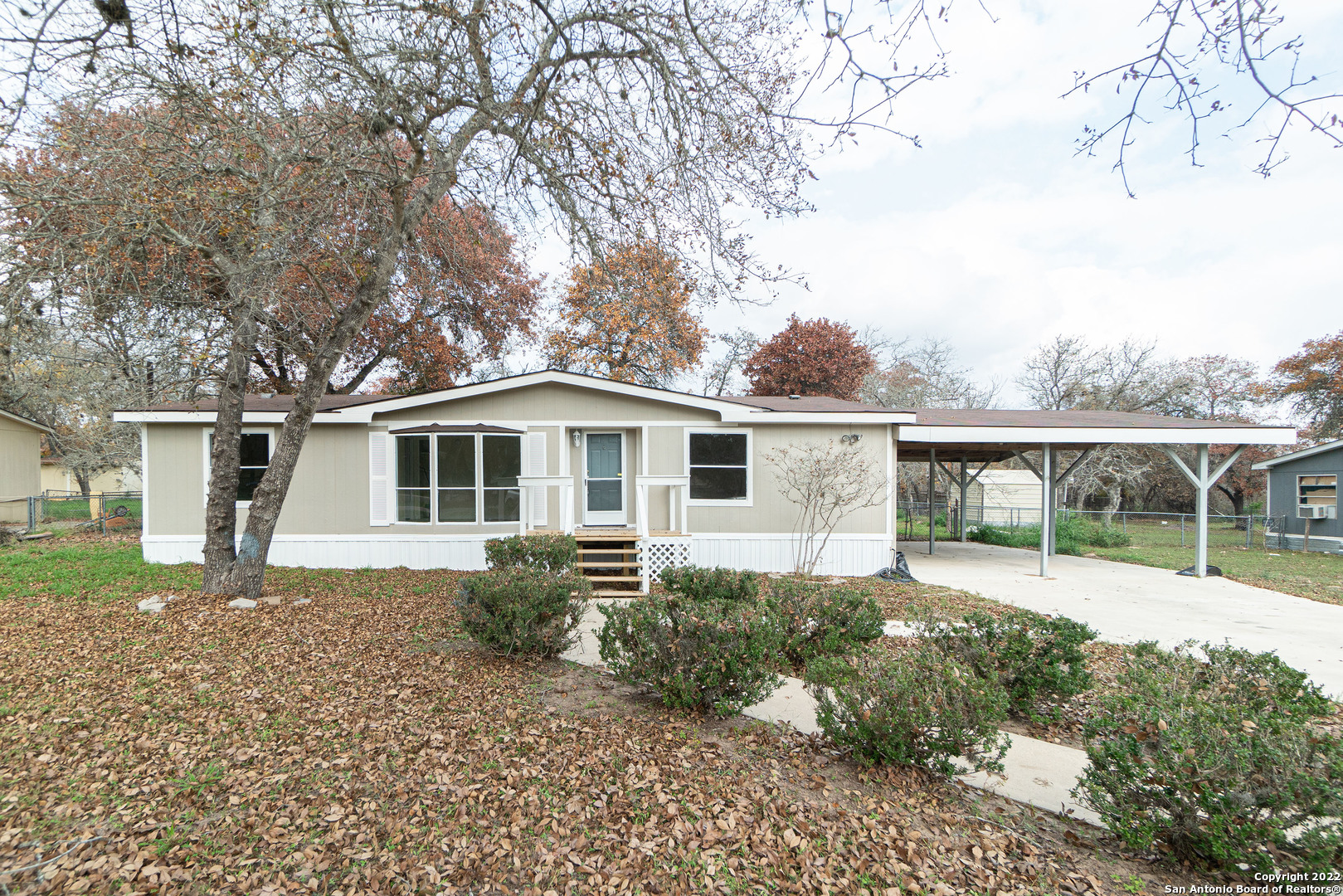 3827 Waterwood Pass Drive Elmendorf TX 78112