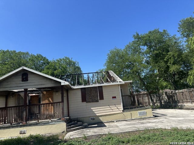 315 Coyol Street San Antonio TX 78237