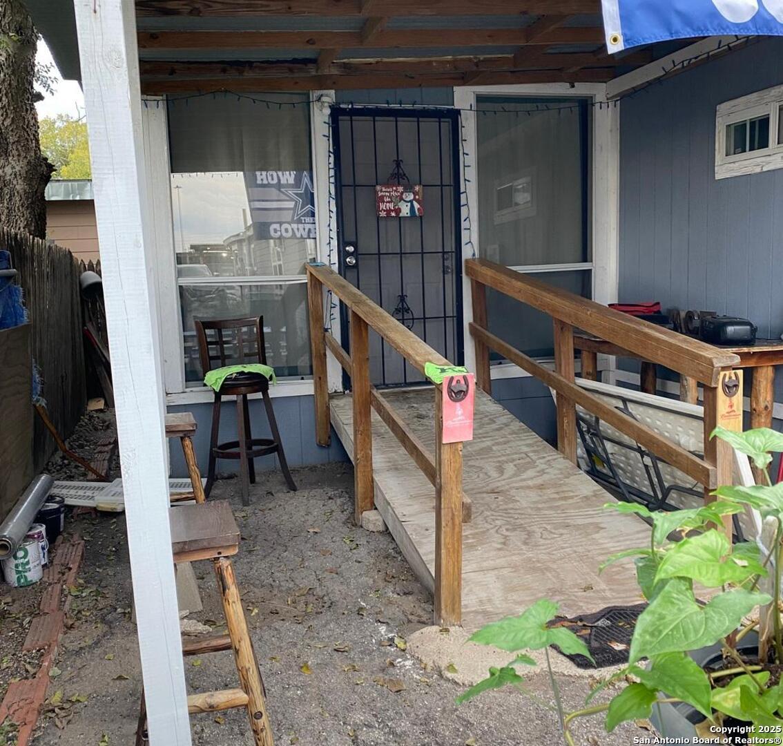 124 Mitchell Street San Antonio TX 78210