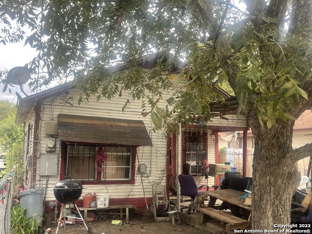 2925 Chihuahua Street San Antonio TX 78207