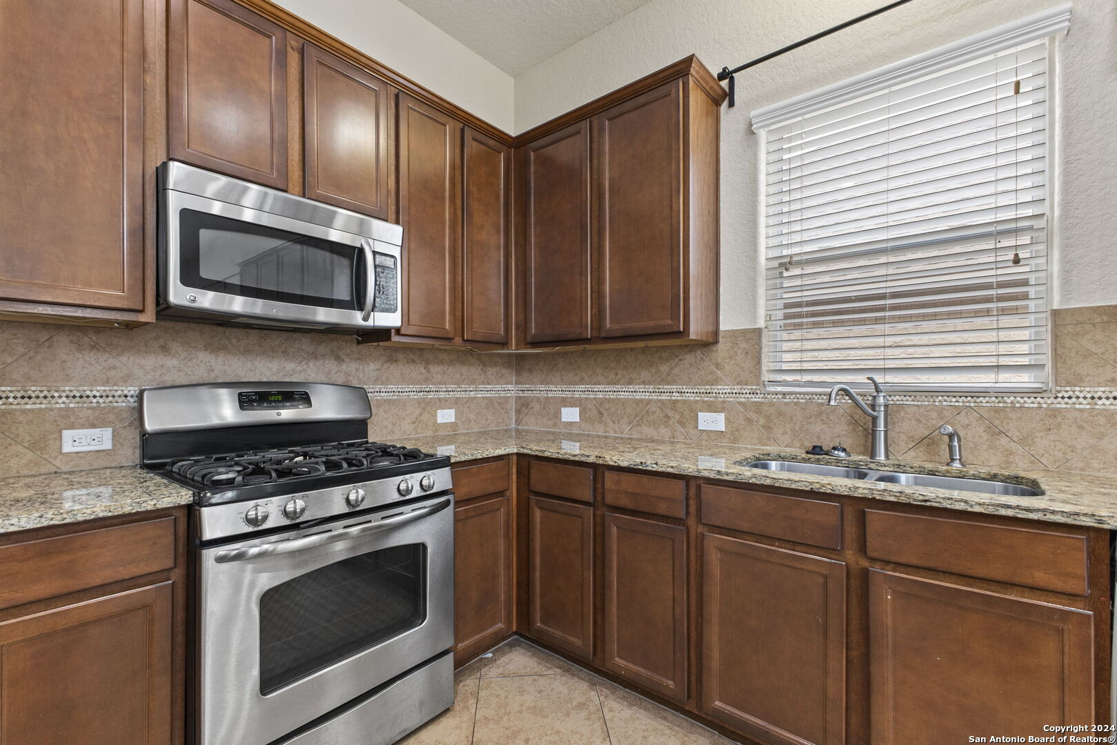 12114 Carson Cove San Antonio TX 78253