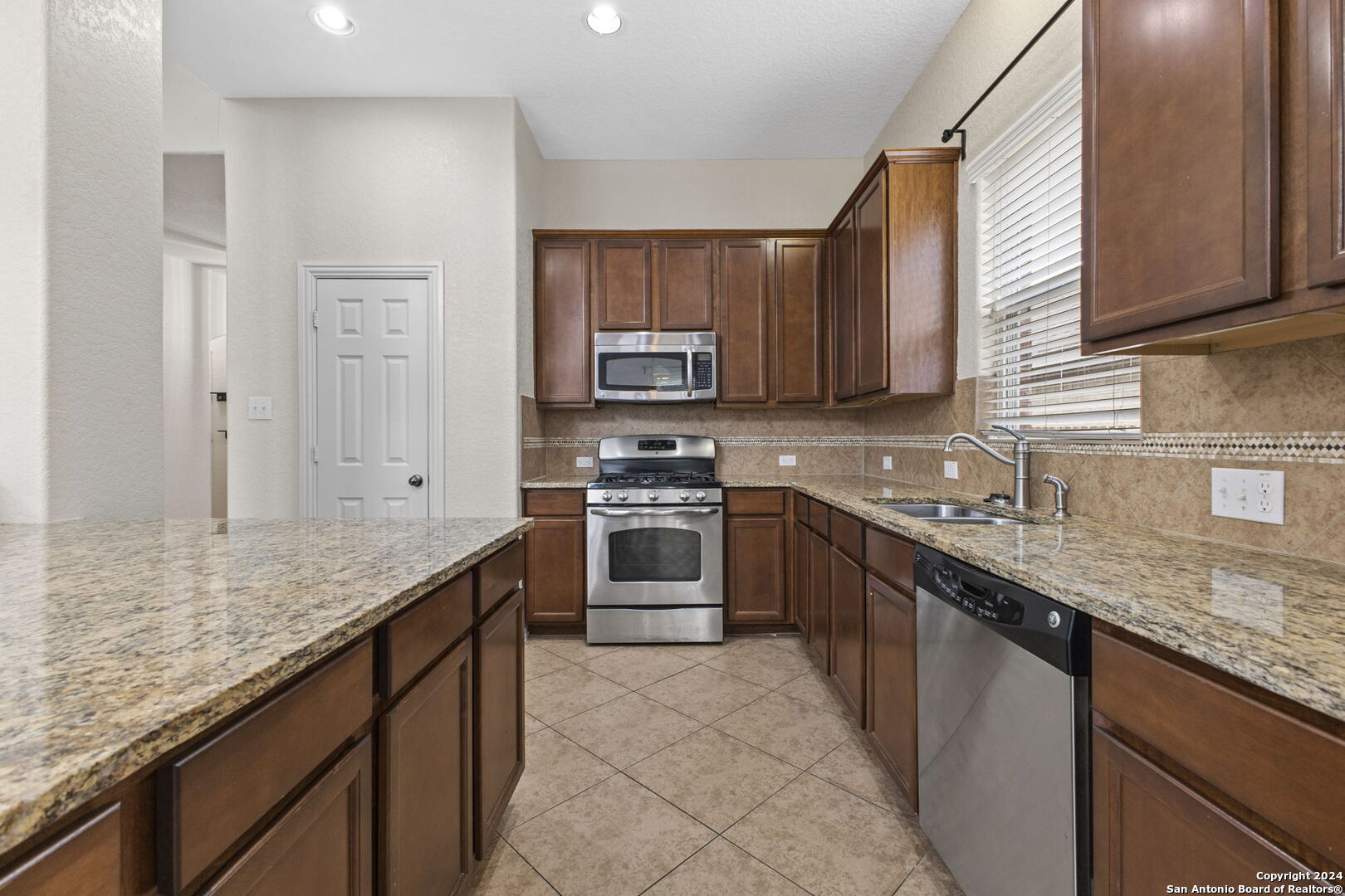 12114 Carson Cove San Antonio TX 78253