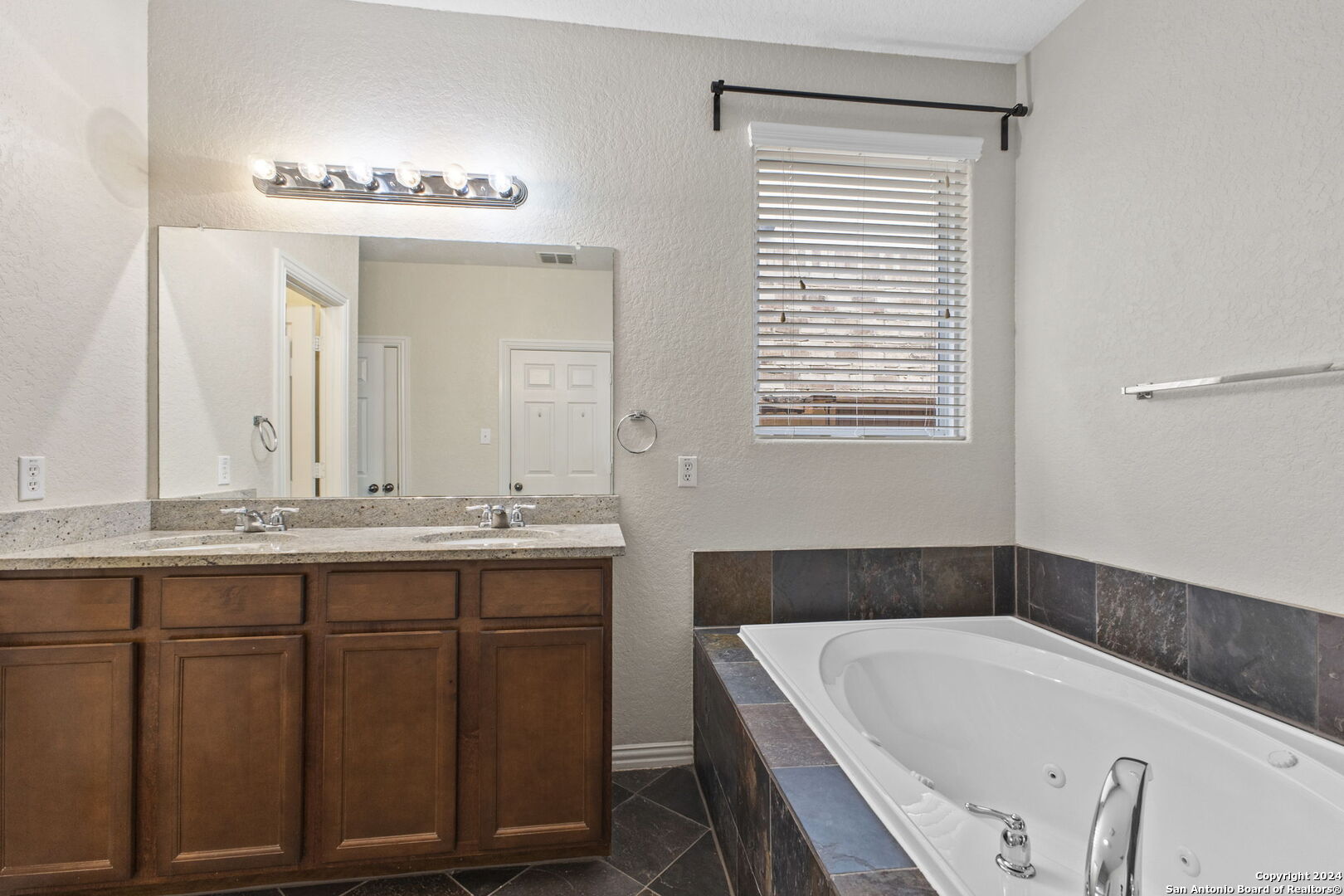 12114 Carson Cove San Antonio TX 78253