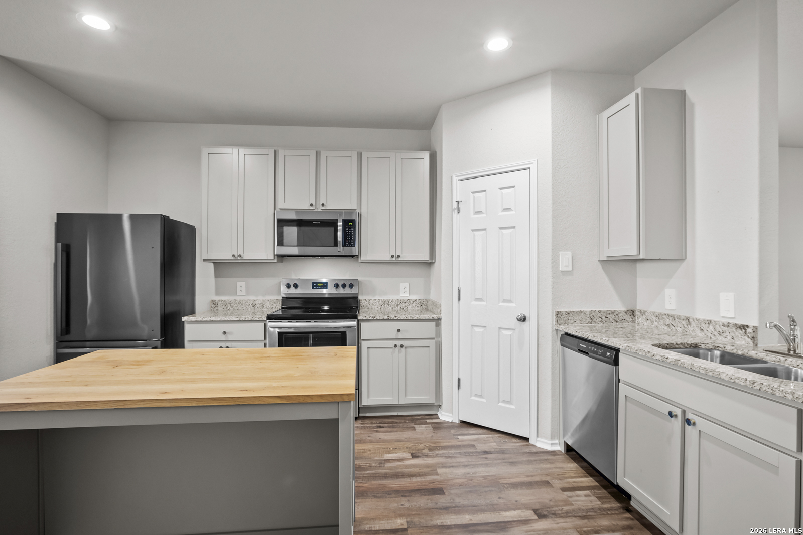 7415 Capstone San Antonio TX 78244