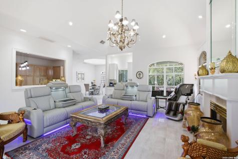 30 Devon Wood San Antonio TX 78257