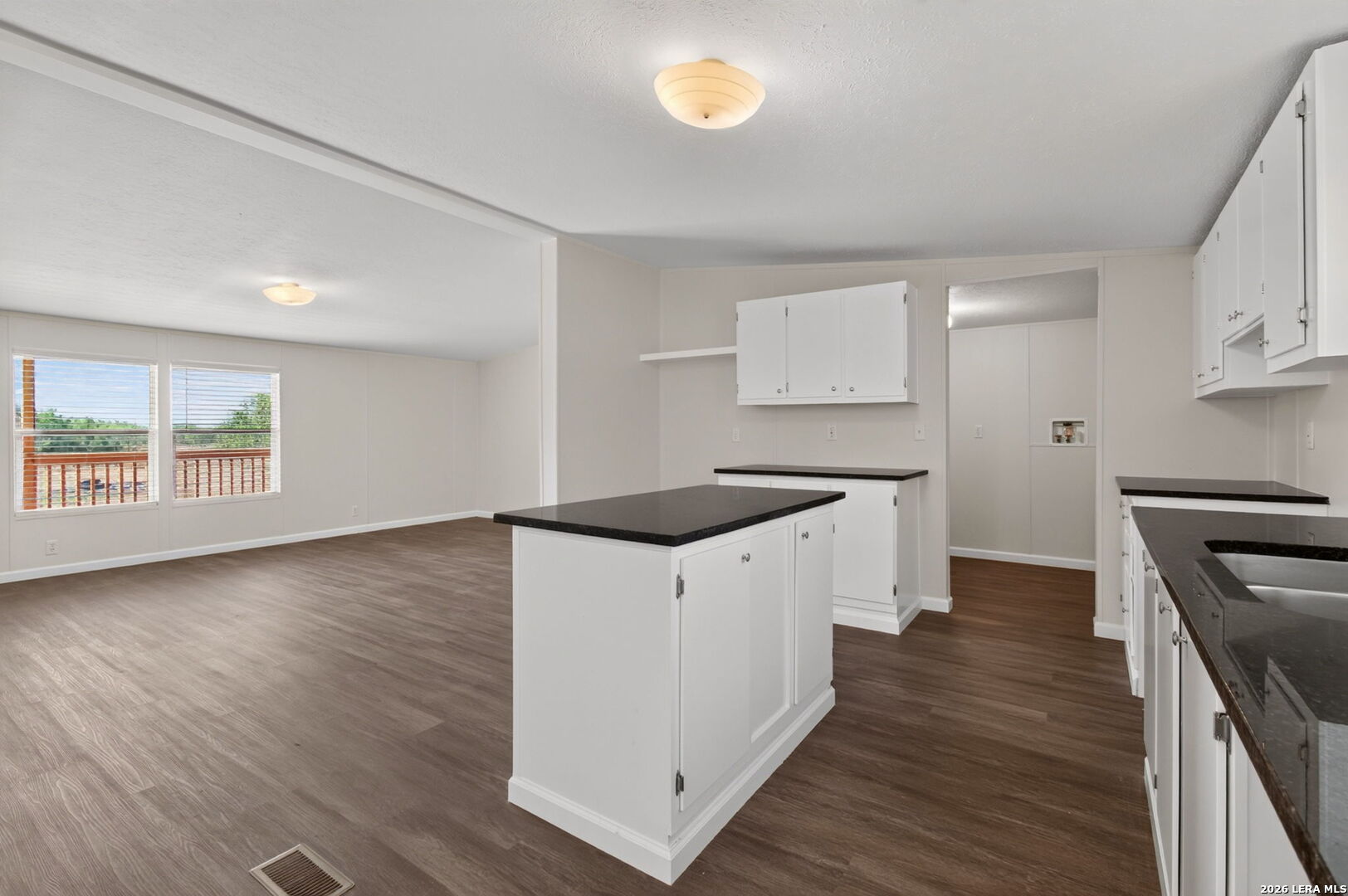8960 W Fm 140 Charlotte TX 78011