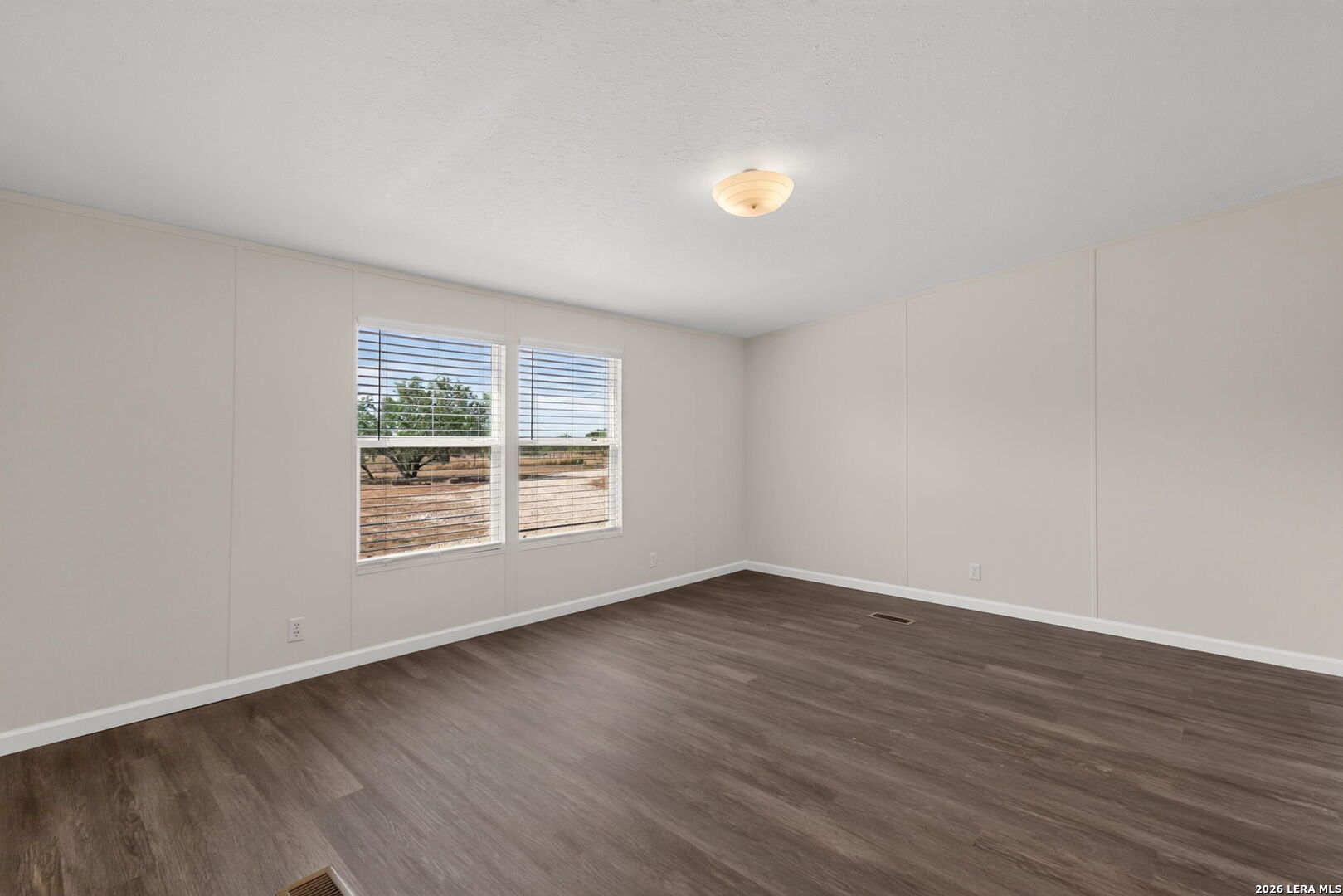 8960 W Fm 140 Charlotte TX 78011