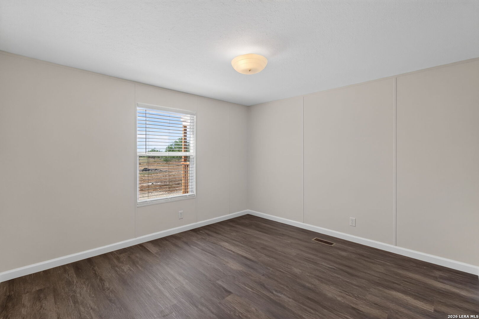 8960 W Fm 140 Charlotte TX 78011