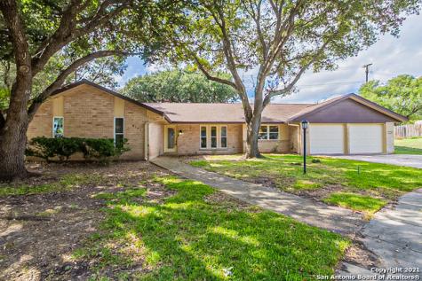 8707 Golden View Windcrest TX 78239