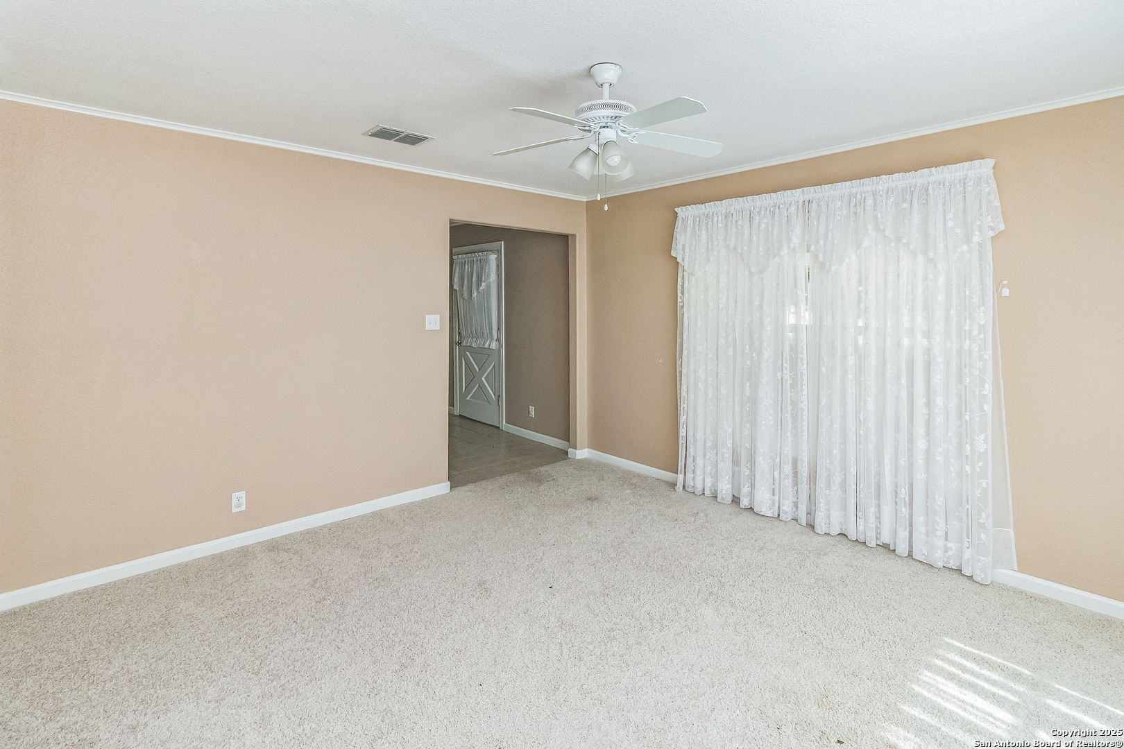 505 Main Ingram TX 78025