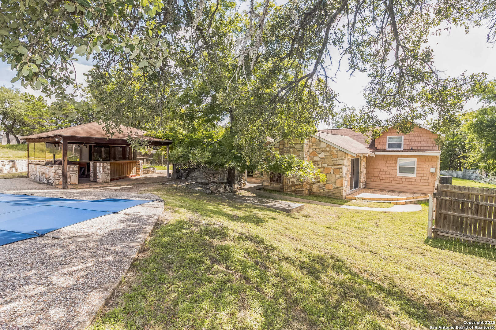 505 Main Ingram TX 78025
