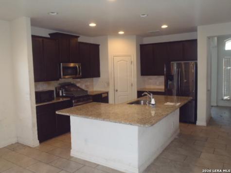 5009 Arrow Ridge Marion TX 78124