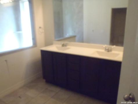 5009 Arrow Ridge Marion TX 78124