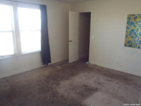 5009 Arrow Ridge Marion TX 78124