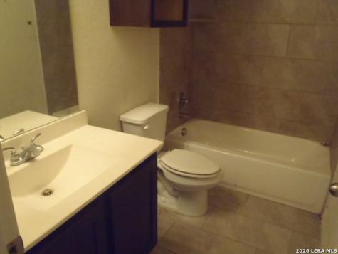 5009 Arrow Ridge Marion TX 78124