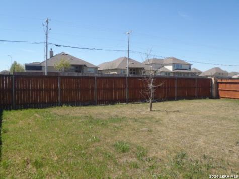 5009 Arrow Ridge Marion TX 78124