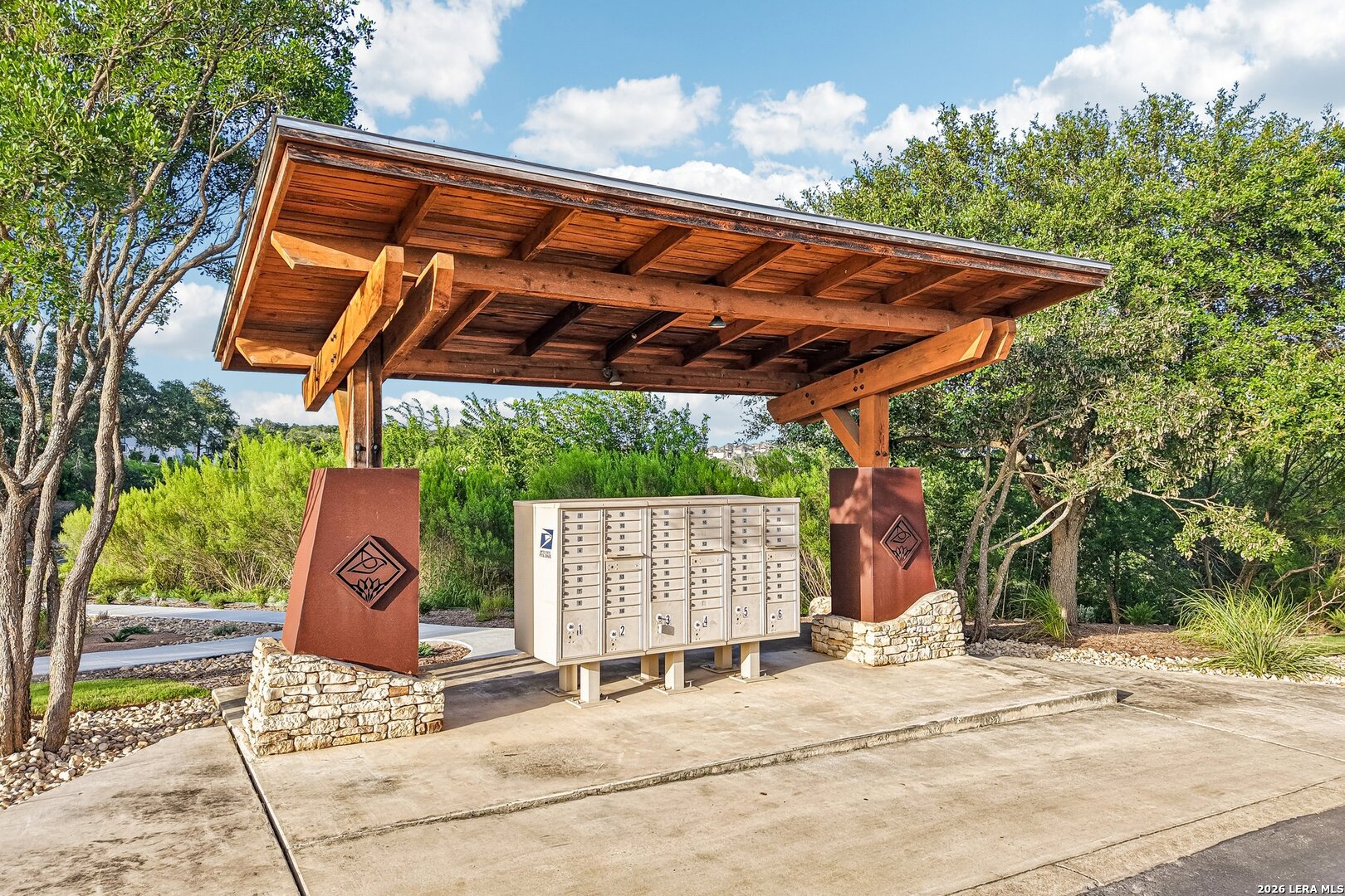 8823 Falcon Place San Antonio TX 78256