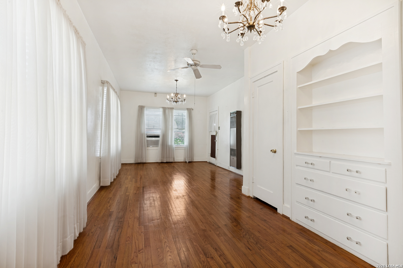 230 W High San Antonio TX 78210