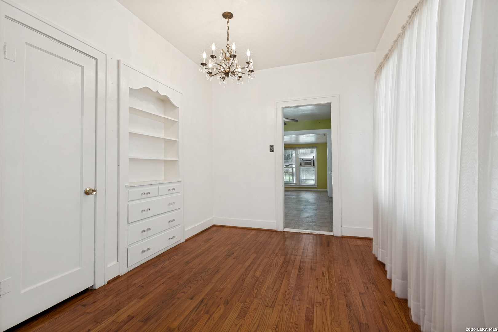 230 W High San Antonio TX 78210