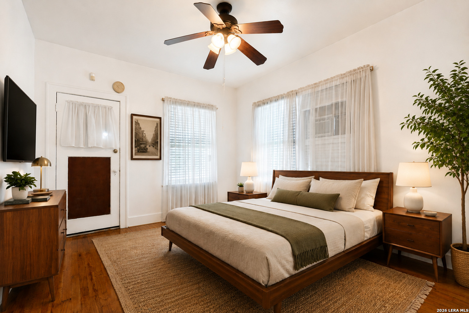 230 W High San Antonio TX 78210